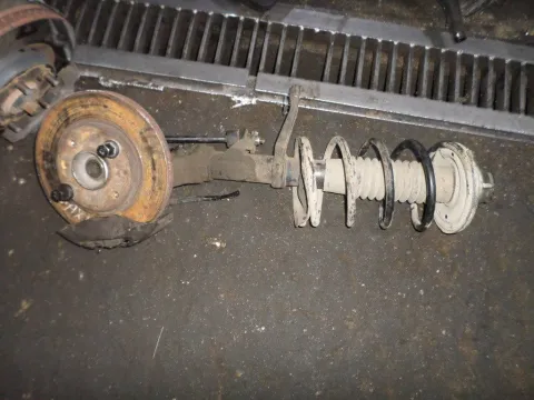 Άκρο Πλήρες Εμπρός Δεξί για CITROEN SAXO (1996 - 1999) (S) Άκρο Πλήρες Εμπρός Δεξί για CITROEN SAXO (1996 - 1999) (S)