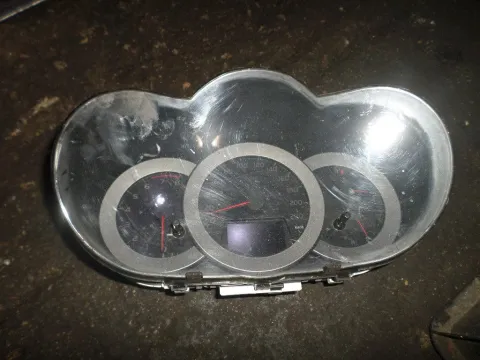 Κοντέρ για TOYOTA RAV-4 (2006 - 2009) (XA30) Κοντέρ για TOYOTA RAV-4 (2006 - 2009) (XA30)