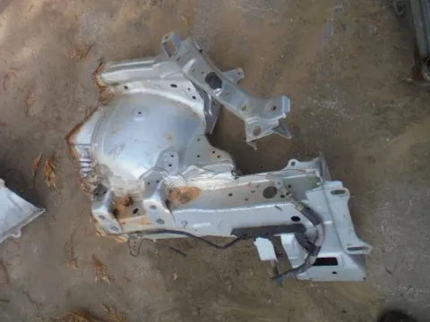 Σασί Εμπρός Αριστερό για TOYOTA COROLLA (2007 - 2010)  *Α* Σασί Εμπρός Αριστερό για TOYOTA COROLLA (2007 - 2010)  *Α*