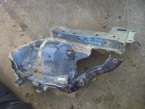 Σασί Εμπρός Δεξιό για TOYOTA AVENSIS (2009 - 2012) (T270)  *Α* Σασί Εμπρός Δεξιό για TOYOTA AVENSIS (2009 - 2012) (T270)  *Α*