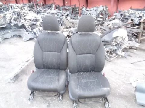 Καθίσματα Εμπρόs Με Αερόσακουs για TOYOTA AURIS (2007 - 2009) E150 , (2009 - 2013) *ΔΒ* Καθίσματα Εμπρόs Με Αερόσακουs για TOYOTA AURIS (2007 - 2009) E150 , (2009 - 2013) *ΔΒ*