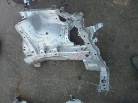 Σασί Εμπρός Αριστερό για TOYOTA RAV-4 (2006 - 2009) (XA30) , (2009 - 2011) (XA30)  **Α** Σασί Εμπρός Αριστερό για TOYOTA RAV-4 (2006 - 2009) (XA30) , (2009 - 2011) (XA30)  **Α**
