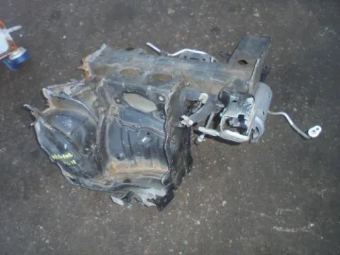 Σασί Εμπρός Δεξιό για RENAULT MEGANE (2008 - 2012) (KZ_) (BZ_) *Α* Σασί Εμπρός Δεξιό για RENAULT MEGANE (2008 - 2012) (KZ_) (BZ_) *Α*