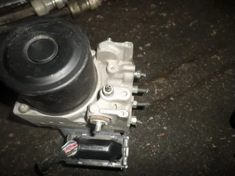 Μονάδα ABS (4454042100) για TOYOTA RAV-4 (2006 - 2009) (XA30) Μονάδα ABS (4454042100) για TOYOTA RAV-4 (2006 - 2009) (XA30)
