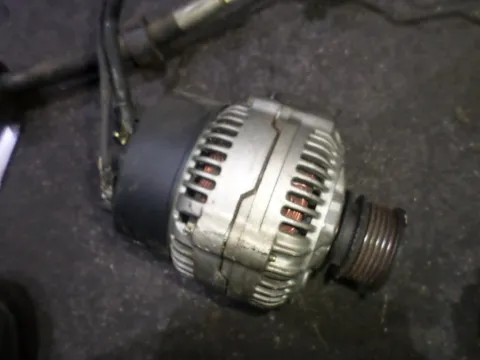 Δυναμό - Εναλλάκτης για MERCEDES E - CLASS (1996 - 1999) (W210) 2900 (OM 602.982) diesel 129 E 290 Turbo-D , 2900 (OM 602.982) diesel 129 E 290 T Turbo-D Δυναμό - Εναλλάκτης για MERCEDES E - CLASS (1996 - 1999) (W210) 2900 (OM 602.982) diesel 129 E 290 Turbo-D , 2900 (OM 602.982) diesel 129 E 290 T Turbo-D