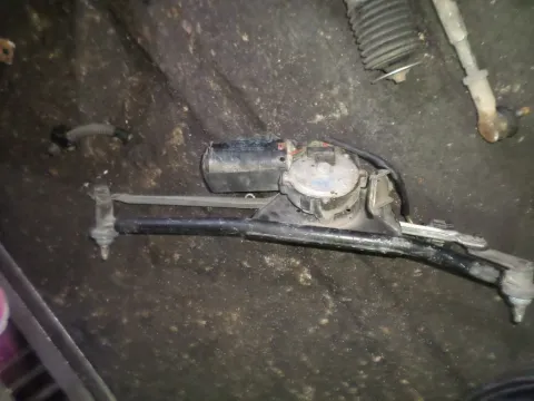 Μοτέρ Κίνησης Εμπρός Υαλοκαθαριστήρων για BMW 3 Series (1990 - 1995) (E36) Μοτέρ Κίνησης Εμπρός Υαλοκαθαριστήρων για BMW 3 Series (1990 - 1995) (E36)
