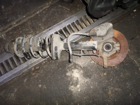 Άκρο Πλήρες Εμπρός Αριστερό Με ABS για RENAULT CLIO (2001 - 2005) (BB_) (CB_) Άκρο Πλήρες Εμπρός Αριστερό Με ABS για RENAULT CLIO (2001 - 2005) (BB_) (CB_)