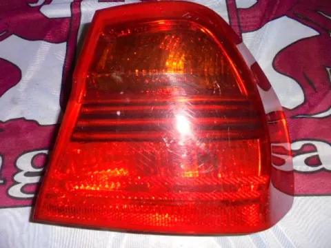 Φανάρι Πίσω Δεξί για BMW 3 Series (2005 - 2008) (E90-1-2-3) (E90) Sedan - 4dr Φανάρι Πίσω Δεξί για BMW 3 Series (2005 - 2008) (E90-1-2-3) (E90) Sedan - 4dr