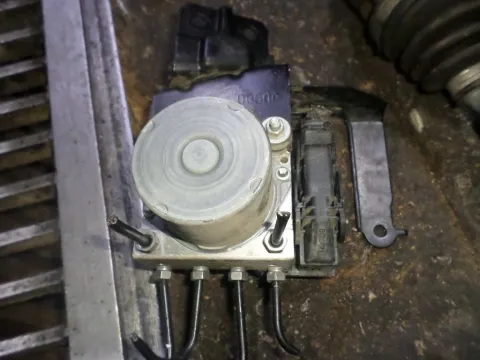 Μονάδα ABS (0265231899 - 47660JD000) για NISSAN QASHQAI (2007 - 2010) (J10) (JJ10) Μονάδα ABS (0265231899 - 47660JD000) για NISSAN QASHQAI (2007 - 2010) (J10) (JJ10)
