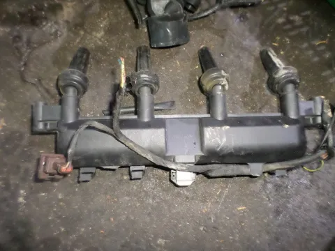 Πολλαπλασιαστής για PEUGEOT 106 (1996 - 2003) Πολλαπλασιαστής για PEUGEOT 106 (1996 - 2003)
