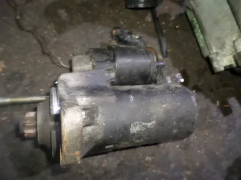 Μίζα για VW GOLF (1998 - 2004) Mk4 (1J1) Μίζα για VW GOLF (1998 - 2004) Mk4 (1J1)