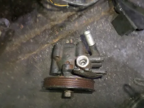 Αντλία Υδραυλικού Τιμονιού για NISSAN ALMERA (1995 - 1998) (N15) Αντλία Υδραυλικού Τιμονιού για NISSAN ALMERA (1995 - 1998) (N15)