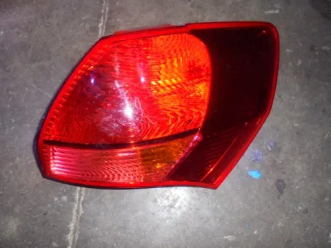 Φανάρι Πίσω Δεξί για KIA VENGA MPV - ΠΟΛΥΜΟΡΦΙΚΑ - 5dr Φανάρι Πίσω Δεξί για KIA VENGA MPV - ΠΟΛΥΜΟΡΦΙΚΑ - 5dr