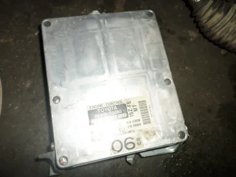 Εγκέφαλος Κινητήρα (8966152063) για TOYOTA YARIS (2003 - 2005) (XP10) 1000 1SZ-FE petrol 68 SCP10 ΤΕΛΑΡΟ 8*245861 Εγκέφαλος Κινητήρα (8966152063) για TOYOTA YARIS (2003 - 2005) (XP10) 1000 1SZ-FE petrol 68 SCP10 ΤΕΛΑΡΟ 8*245861