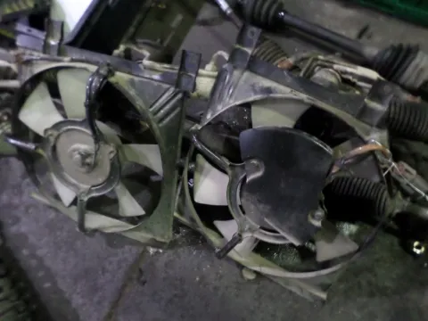 Σετ Βεντιλατέρ για NISSAN PRIMERA (1996 - 1999) (P11) Σετ Βεντιλατέρ για NISSAN PRIMERA (1996 - 1999) (P11)