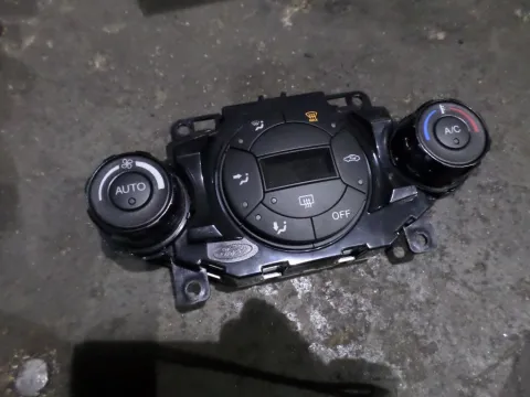 Χειριστήρια Καλοριφέρ για FORD FIESTA (2012 - ) Χειριστήρια Καλοριφέρ για FORD FIESTA (2012 - )