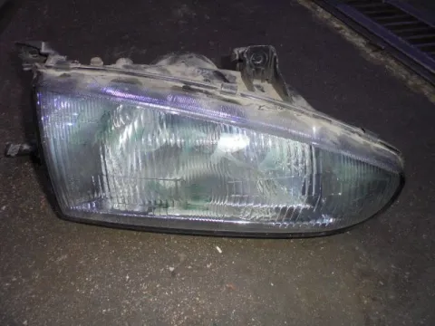 Φανάρι Εμπρός Δεξί για HYUNDAI LANTRA (1993 - 1995) (J1) Sedan - 4dr Φανάρι Εμπρός Δεξί για HYUNDAI LANTRA (1993 - 1995) (J1) Sedan - 4dr