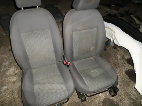 Σετ Σαλόνι Με Αερόσακουs για FORD FOCUS (2004 - 2008) Mk2a (DA3 - C307) Hatchback - 5dr *Α* Σετ Σαλόνι Με Αερόσακουs για FORD FOCUS (2004 - 2008) Mk2a (DA3 - C307) Hatchback - 5dr *Α*