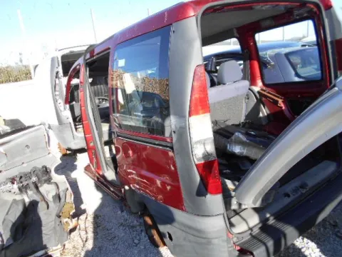 Τροπέτο Πίσω Με Άξονα για FIAT DOBLO (2002 - 2005) (119) Combi *Δ* Τροπέτο Πίσω Με Άξονα για FIAT DOBLO (2002 - 2005) (119) Combi *Δ*