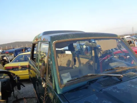 Τροπέτο Αμάξι Κουφάρι με Ζαντολάστιχα 235/70/16  για ISUZU TROOPER (1981- 1986) (UBS) *Δ* -  Τροπέτο Αμάξι Κουφάρι με Ζαντολάστιχα 235/70/16  για ISUZU TROOPER (1981- 1986) (UBS) *Δ* -