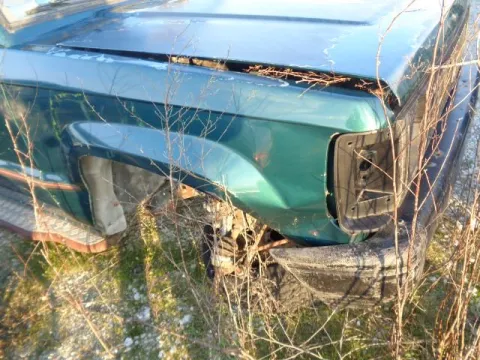 Τροπέτο Αμάξι Κουφάρι με Ζαντολάστιχα 235/70/16  για ISUZU TROOPER (1981- 1986) (UBS) *Δ* -  Τροπέτο Αμάξι Κουφάρι με Ζαντολάστιχα 235/70/16  για ISUZU TROOPER (1981- 1986) (UBS) *Δ* -