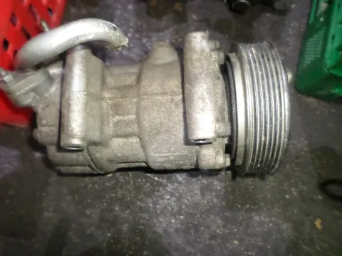 Συμπιεστής A-C (Κομπρέσορας) για PEUGEOT 206 (1998 - 2002) (2A) (2C) (T3E) Συμπιεστής A-C (Κομπρέσορας) για PEUGEOT 206 (1998 - 2002) (2A) (2C) (T3E)