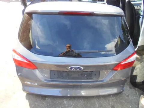 Πορτ-Μπαγκάζ για FORD FOCUS (2011 - ) () S-Wagon - 5dr **Γ** Πορτ-Μπαγκάζ για FORD FOCUS (2011 - ) () S-Wagon - 5dr **Γ**