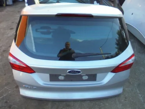 Πορτ-Μπαγκάζ για FORD FOCUS (2011 - ) () S-Wagon - 5dr **Γ** Πορτ-Μπαγκάζ για FORD FOCUS (2011 - ) () S-Wagon - 5dr **Γ**