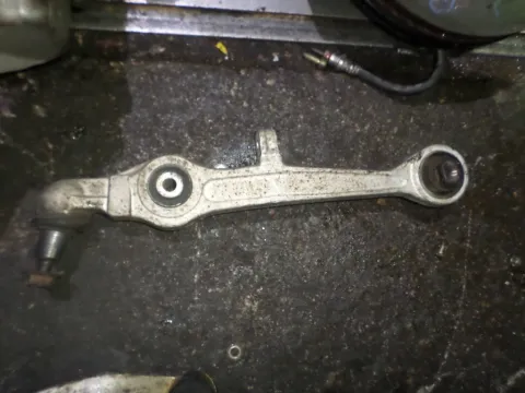 Ψαλίδι Εμπρός Δεξί για AUDI A4 (1999 - 2001) (8D) ΠΑΛΕΤΑ *1* *223164* Ψαλίδι Εμπρός Δεξί για AUDI A4 (1999 - 2001) (8D) ΠΑΛΕΤΑ *1* *223164*