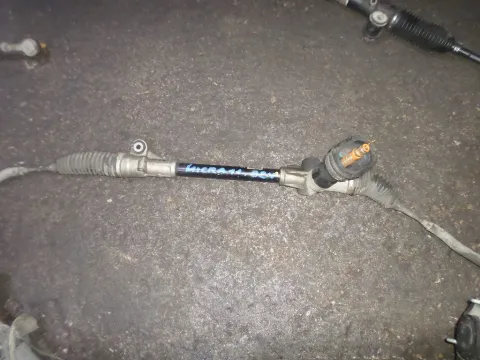 Κρεμαγιέρα Μηχανική για NISSAN MICRA (2011 - 2013) (K13) Κρεμαγιέρα Μηχανική για NISSAN MICRA (2011 - 2013) (K13)