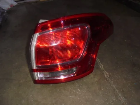 Φανάρι Πίσω Δεξί για FORD B-MAX (2013- )