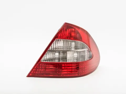 Φανάρι Πίσω Δεξί (Clas.-Eleg.) για MERCEDES E - CLASS (2006 - 2009) (W211) Ημιτασιόν Φανάρι Πίσω Δεξί (Clas.-Eleg.) για MERCEDES E - CLASS (2006 - 2009) (W211) Ημιτασιόν