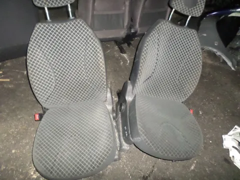 Καθίσματα Εμπρόs Χ. Αερόσακουs για VW UP (2013 - ) *Α* Καθίσματα Εμπρόs Χ. Αερόσακουs για VW UP (2013 - ) *Α*