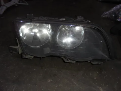 Φανάρι Εμπρός Δεξί Με Μαυρο Φόντο για BMW 3 Series (1999 - 2003) (E46) (1998 - 2002) Sedan - 4dr , (1999 - 2002) Touring S-W 5dr , (2003 - 2005)((E46 F-L) (2002 - 2005) Touring S-W 5dr  Φανάρι Εμπρός Δεξί Με Μαυρο Φόντο για BMW 3 Series (1999 - 2003) (E46) (1998 - 2002) Sedan - 4dr , (1999 - 2002) Touring S-W 5dr , (2003 - 2005)((E46 F-L) (2002 - 2005) Touring S-W 5dr