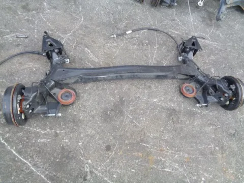 Πίσω Άξονας Ταμπούρα -ABS για FIAT PANDA (2012 - ) ( ) *ΔΒ* Πίσω Άξονας Ταμπούρα -ABS για FIAT PANDA (2012 - ) ( ) *ΔΒ*
