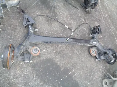 Πίσω Άξονας Ταμπούρα -ABS για FIAT PANDA (2012 - ) ( ) *ΔΒ* Πίσω Άξονας Ταμπούρα -ABS για FIAT PANDA (2012 - ) ( ) *ΔΒ*