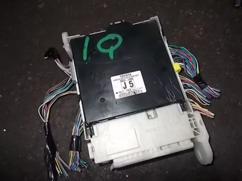 Ασφαλειοθήκη Μηχανής (8922174080) για TOYOTA IQ (2009 - ) (AJ1) Ασφαλειοθήκη Μηχανής (8922174080) για TOYOTA IQ (2009 - ) (AJ1)