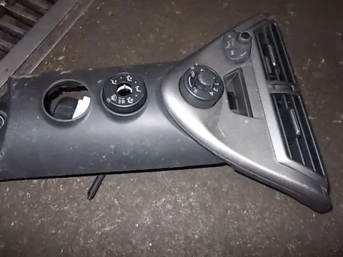 Χειριστήρια Καλοριφέρ Με Κονσόλα για TOYOTA IQ (2009 - ) (AJ1) Χειριστήρια Καλοριφέρ Με Κονσόλα για TOYOTA IQ (2009 - ) (AJ1)