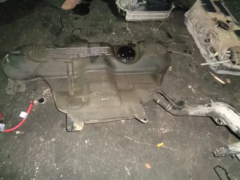 Δεξαμενή Καυσίμου (Ρεζερβουάρ) για RENAULT MEGANE (2002 - 2005) (LM) (KM) (EM) (CM) DIESEL *Δ* 76396 Δεξαμενή Καυσίμου (Ρεζερβουάρ) για RENAULT MEGANE (2002 - 2005) (LM) (KM) (EM) (CM) DIESEL *Δ* 76396