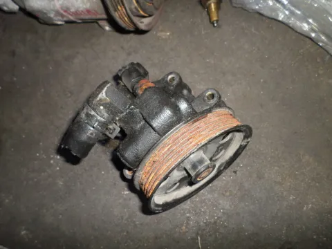 Αντλία Υδραυλικού Τιμονιού για FORD MAVERICK (2001 - 2005) Αντλία Υδραυλικού Τιμονιού για FORD MAVERICK (2001 - 2005)