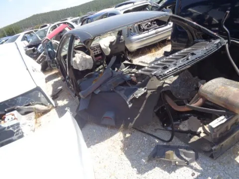 Τροπέτο Αμάξι κομπλέ Με Άξονα Πίσω Ταμπούρα ABS Χ.Μηχανή - Σασμάν για TOYOTA AVENSIS (1997 - 2000) (T220) Sedan - 4dr *Δ* -  Τροπέτο Αμάξι κομπλέ Με Άξονα Πίσω Ταμπούρα ABS Χ.Μηχανή - Σασμάν για TOYOTA AVENSIS (1997 - 2000) (T220) Sedan - 4dr *Δ* -