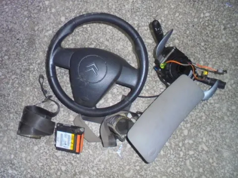 Σετ Αερόσακων Εμπρός (χ.Ταμπλό) για CITROEN C3 (2003 - 2006) PLURIEL (HB) Cabrio - 2dr**Γ** Σετ Αερόσακων Εμπρός (χ.Ταμπλό) για CITROEN C3 (2003 - 2006) PLURIEL (HB) Cabrio - 2dr**Γ**