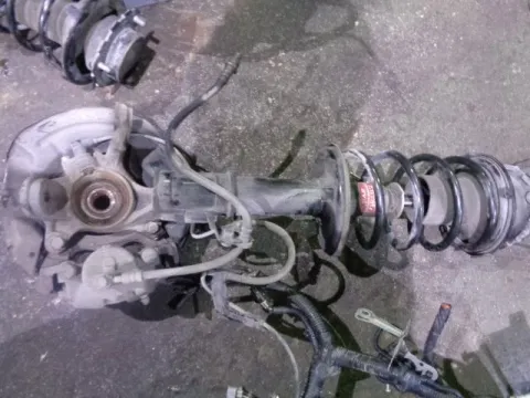 Άκρο Πλήρες Εμπρός Αριστερό Με ABS για TOYOTA AVENSIS (2000 - 2003) (T220) Άκρο Πλήρες Εμπρός Αριστερό Με ABS για TOYOTA AVENSIS (2000 - 2003) (T220)