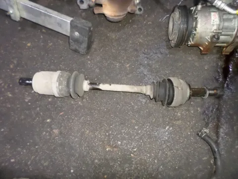 Ημιαξόνιο Εμπρός Αριστερό για NISSAN ALMERA (1998 - 2000) (N15) 1400 GA14DE petrol 87 Ημιαξόνιο Εμπρός Αριστερό για NISSAN ALMERA (1998 - 2000) (N15) 1400 GA14DE petrol 87