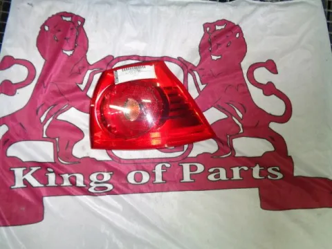 Φανάρι Πίσω Δεξί Με Πύρο για VW GOLF (2004 - 2008) Mk5 (1K1) Hatchback - 3dr , Ηatchback - 5dr