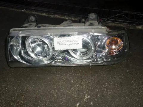 Φανάρι Εμπρός Αριστερό Lexus για BMW 3 Series (1990 - 1995) (E36) (E36) , (1995 - 2000) (E36 F-L) Φανάρι Εμπρός Αριστερό Lexus για BMW 3 Series (1990 - 1995) (E36) (E36) , (1995 - 2000) (E36 F-L)