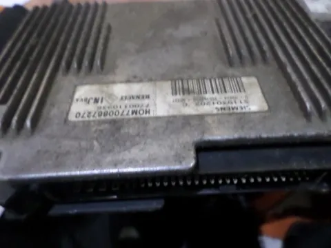 Εγκέφαλος Κινητήρα 7700110936 για RENAULT CLIO (1994 - 1996) ΤΕΛΑΡΟ *17* Εγκέφαλος Κινητήρα 7700110936 για RENAULT CLIO (1994 - 1996) ΤΕΛΑΡΟ *17*