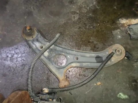 Ψαλίδι Εμπρός Δεξί για HYUNDAI GETZ (2002 - 2005) (TB) Ψαλίδι Εμπρός Δεξί για HYUNDAI GETZ (2002 - 2005) (TB)