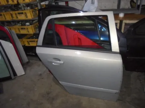 Πόρτα Πίσω Δεξιά για OPEL ASTRA (2004 - 2007) H S-Wagon - 5dr , (2007 - 2010) H **Γ** Πόρτα Πίσω Δεξιά για OPEL ASTRA (2004 - 2007) H S-Wagon - 5dr , (2007 - 2010) H **Γ**