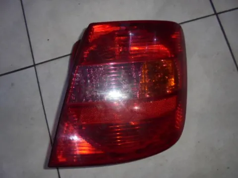 Φανάρι Πίσω Δεξί Λίγο Ραγισμένο για FIAT STILO (2001 - 2006) (192) Hatchback - 5dr Φανάρι Πίσω Δεξί Λίγο Ραγισμένο για FIAT STILO (2001 - 2006) (192) Hatchback - 5dr